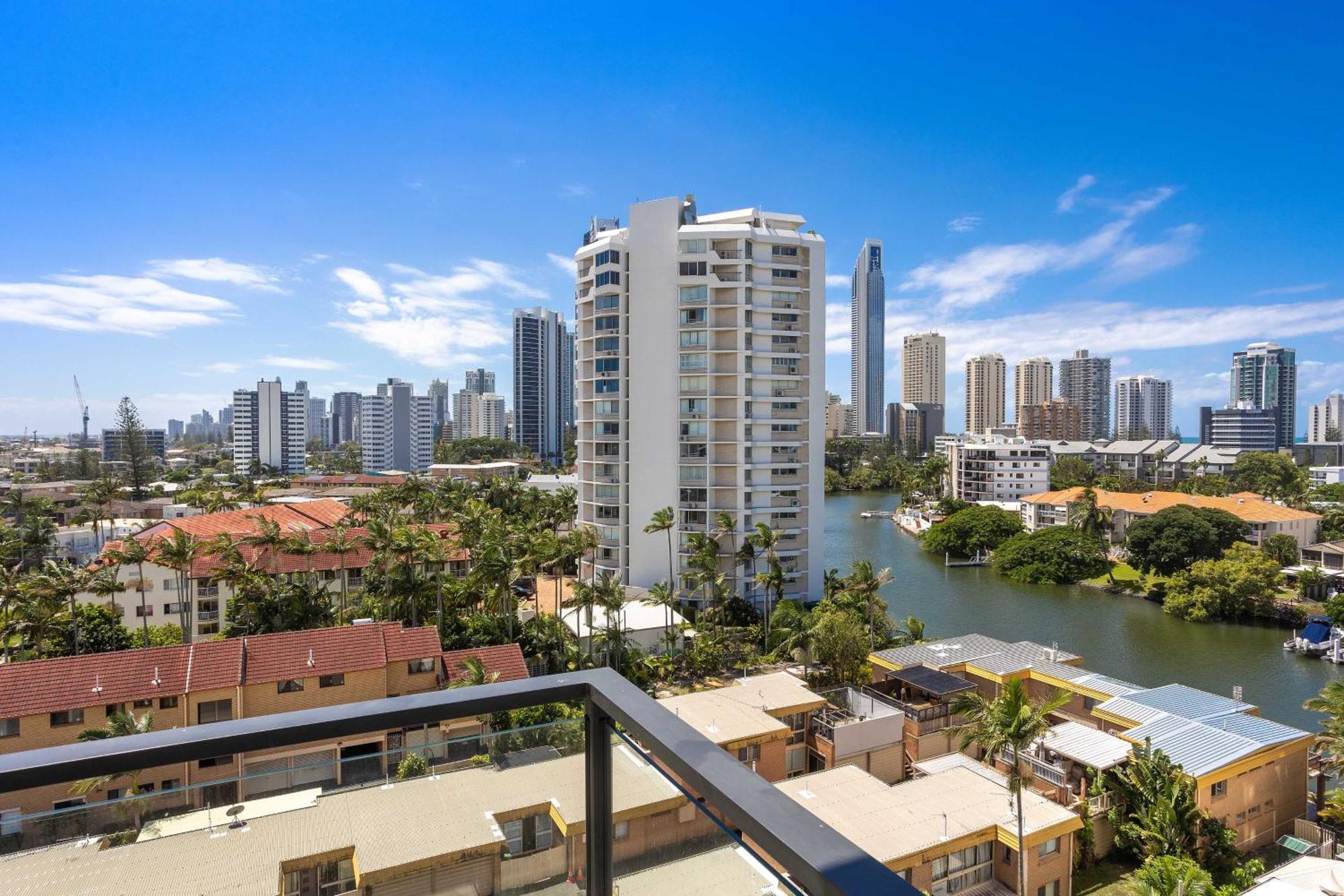 Peninsular Gold Coast Aparthotel Ngoại thất bức ảnh